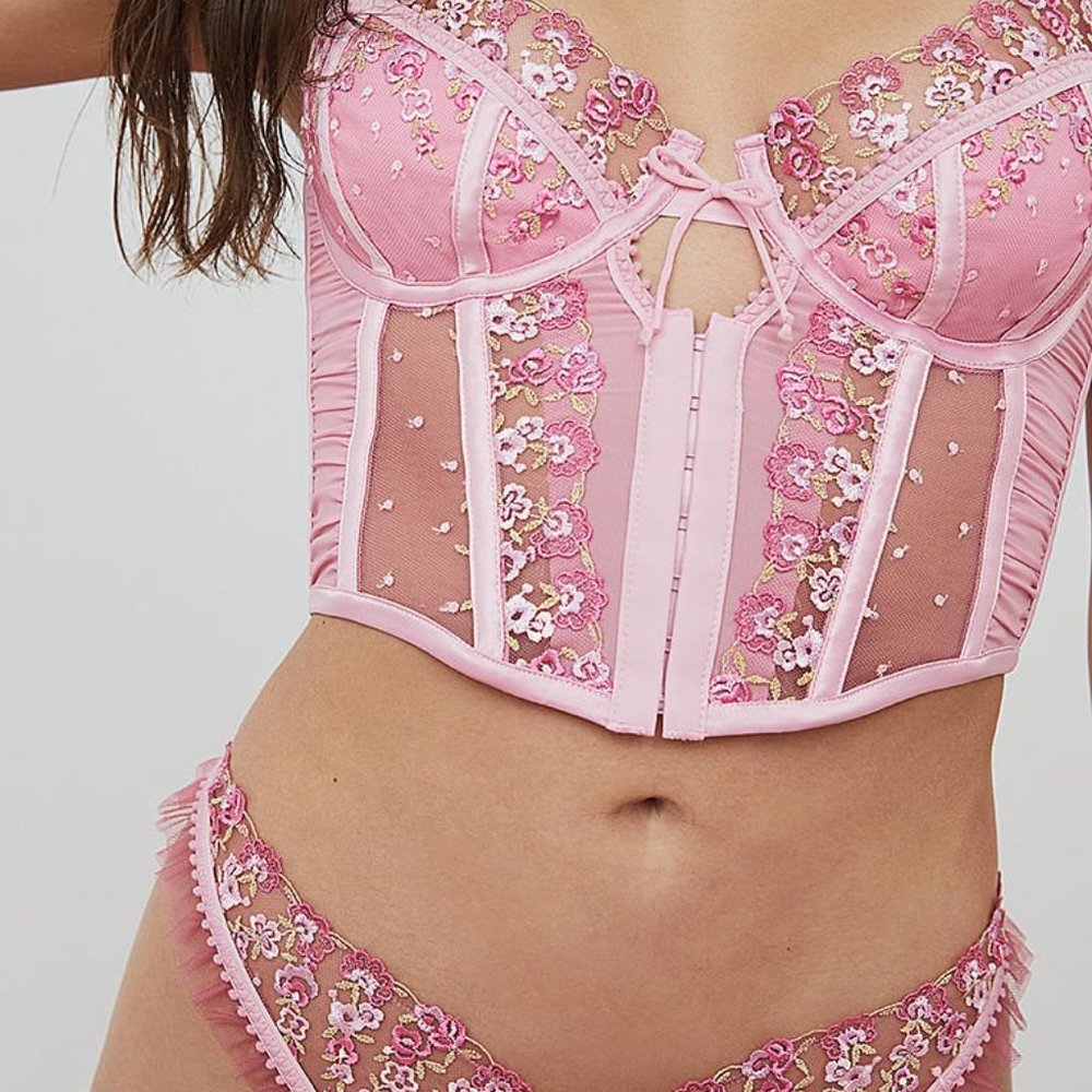 Fan Floral Bustier (XS, S, M) For Love and Lemons - SELLING-OUT SOON!  🎀 🎀 🎀